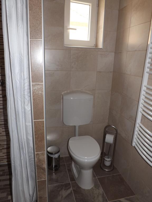 Ferienwohnung Fagyoengy Sárvár Zimmer foto